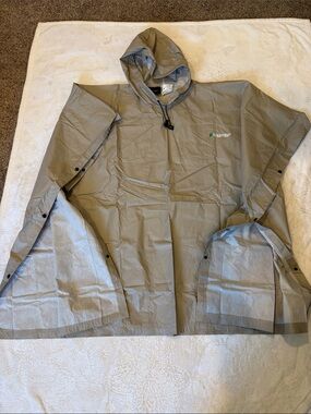 Frogg Toggs Men's Lightweight Hooded Rain Poncho - Gray